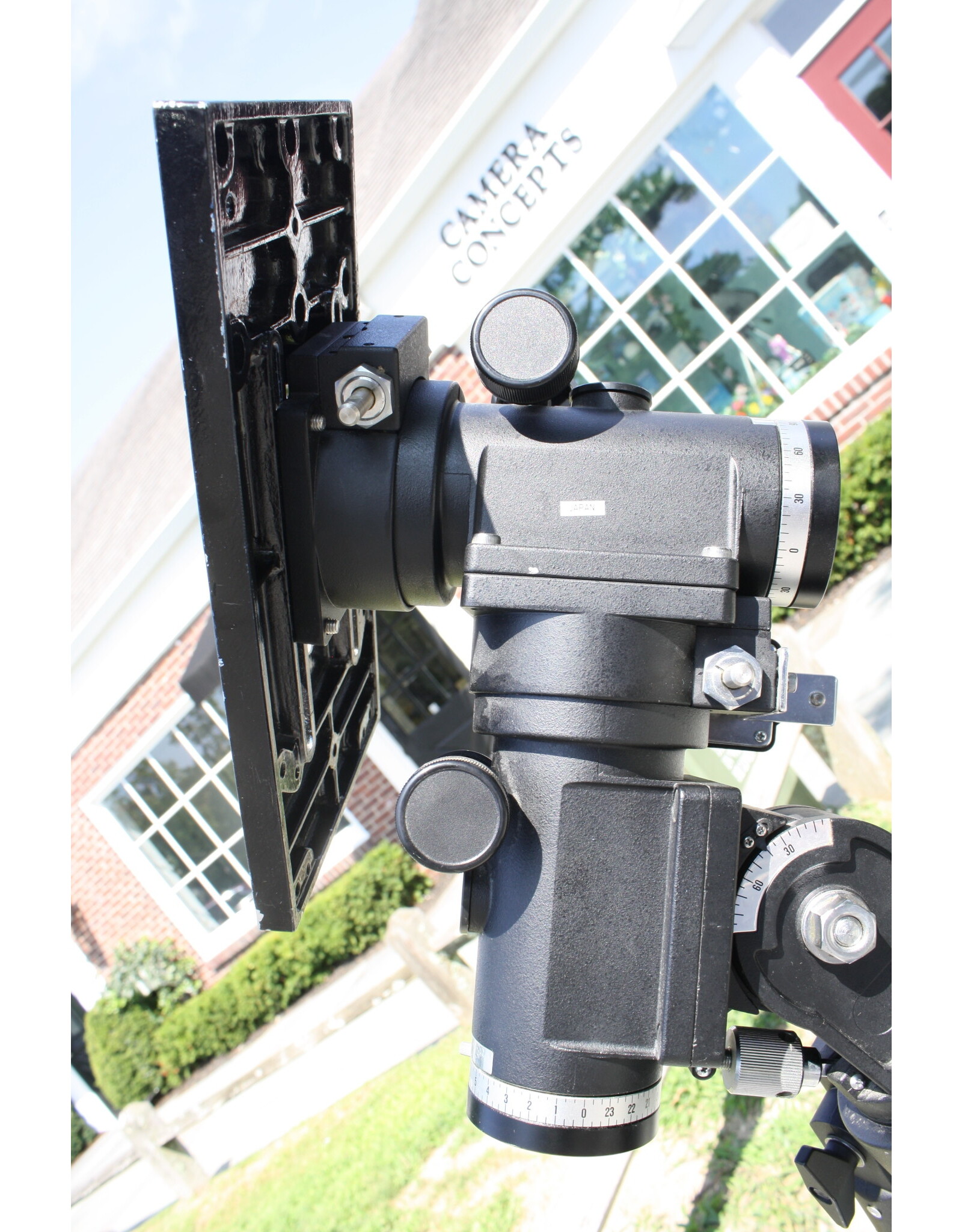 Tele Vue (?) The original "Tele Vue Systems" mount (the "RSM-2000") (??) AS-IS