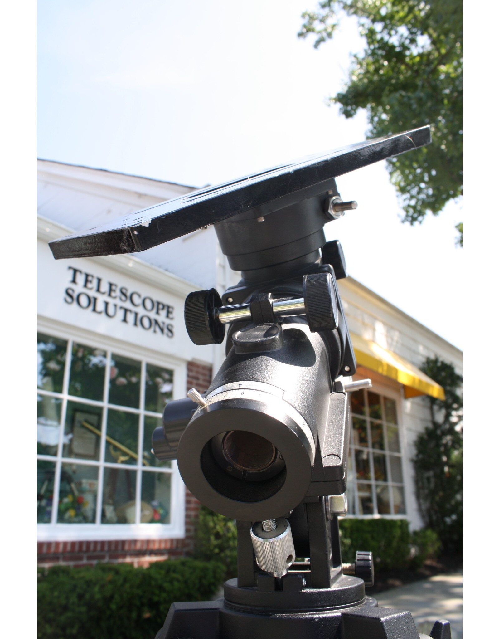 Tele Vue (?) The original "Tele Vue Systems" mount (the "RSM-2000") (??) AS-IS
