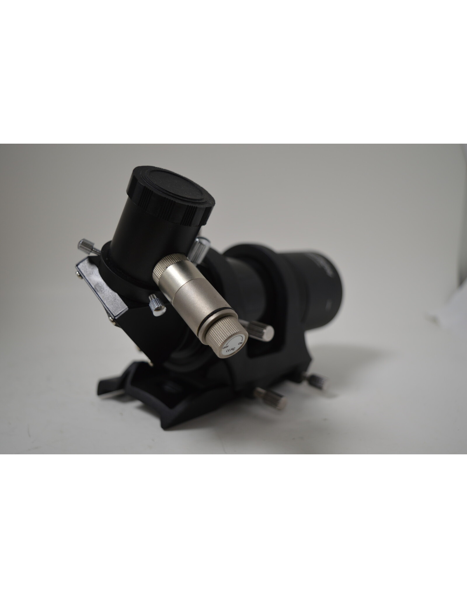 Celestron Celestron Illuminated Right Angle Correct Image Finderscope --93781 (Pre-owned)