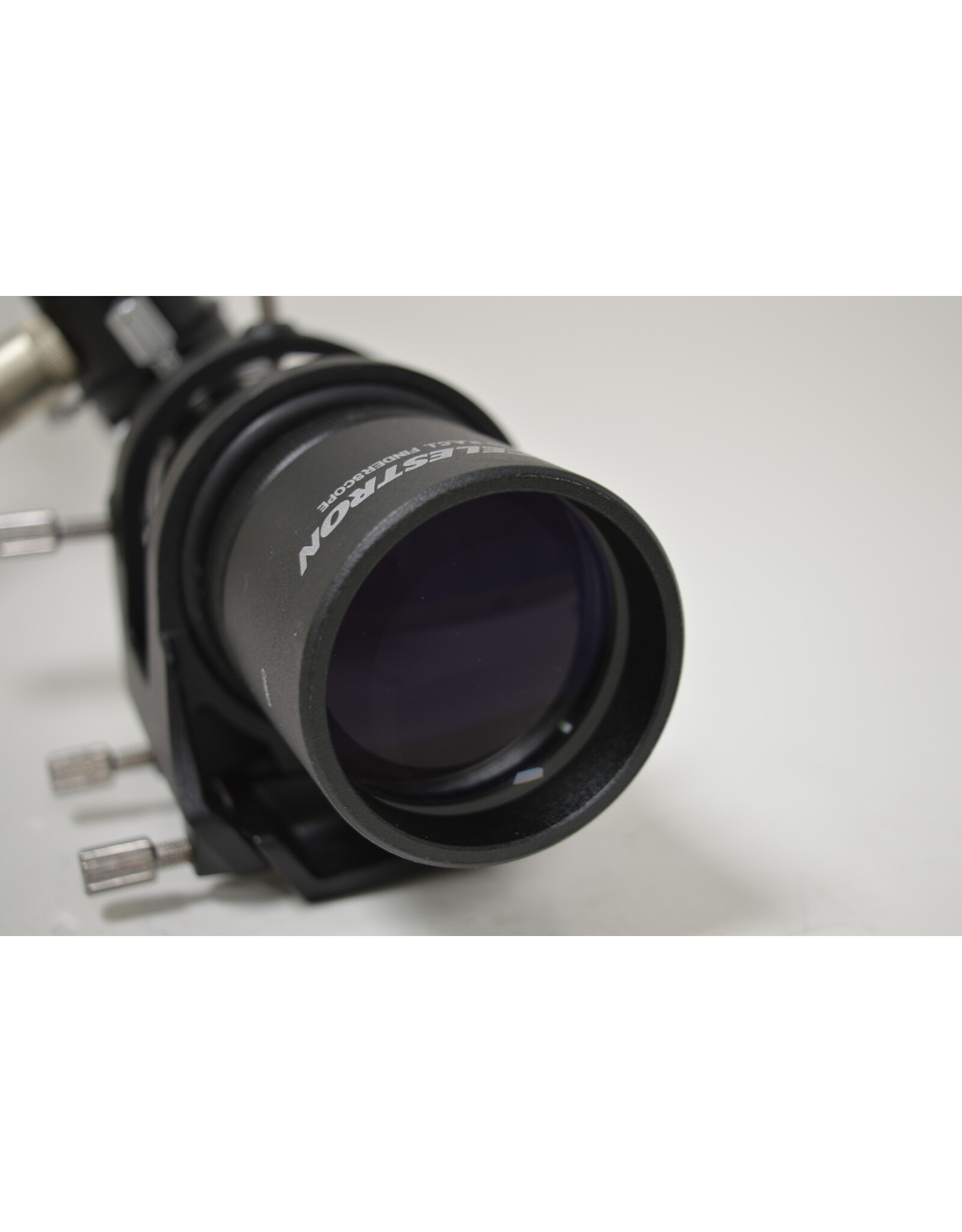 Celestron Celestron Illuminated Right Angle Correct Image Finderscope --93781 (Pre-owned)