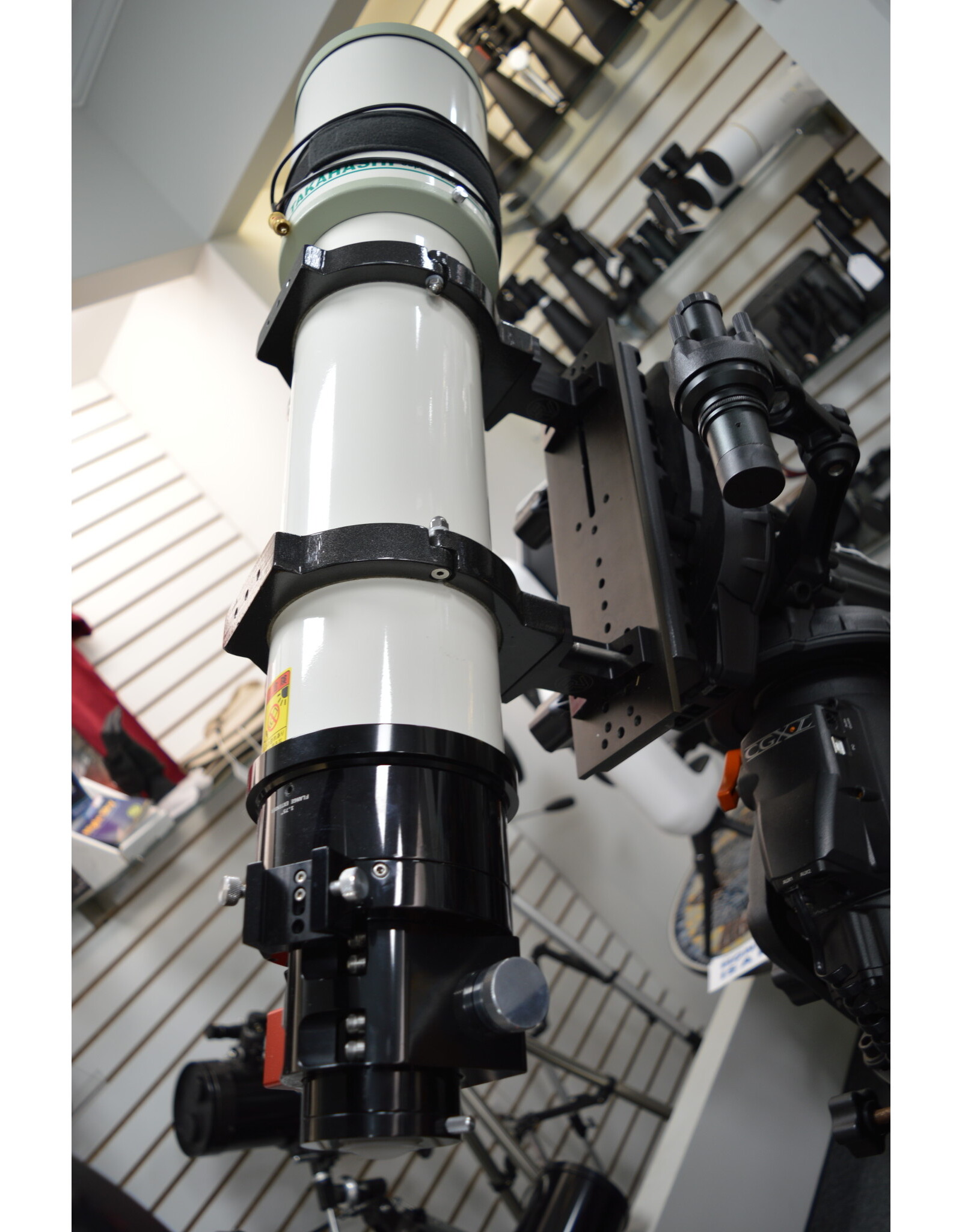 Takahashi Takahashi TSA-120 Super APO with Moonlight Focuser & ZWO EAF  with Libec SC-7 Hard Soft-sided Refractor Case(Pre-owned)