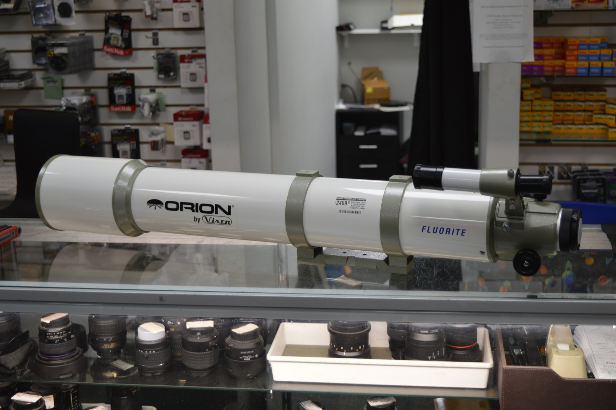 Orion/Vixen 102mm f9 Fluorite Refractor Optical Tube with Rings