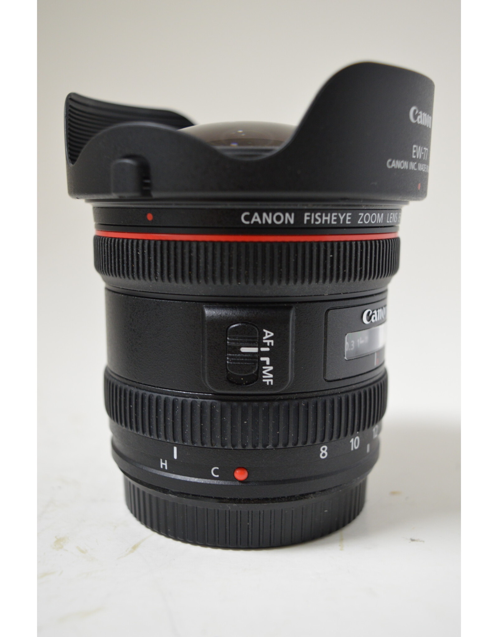 Canon Canon EF 8-15mm f/4L Fisheye USM Lens (Pre-owned)