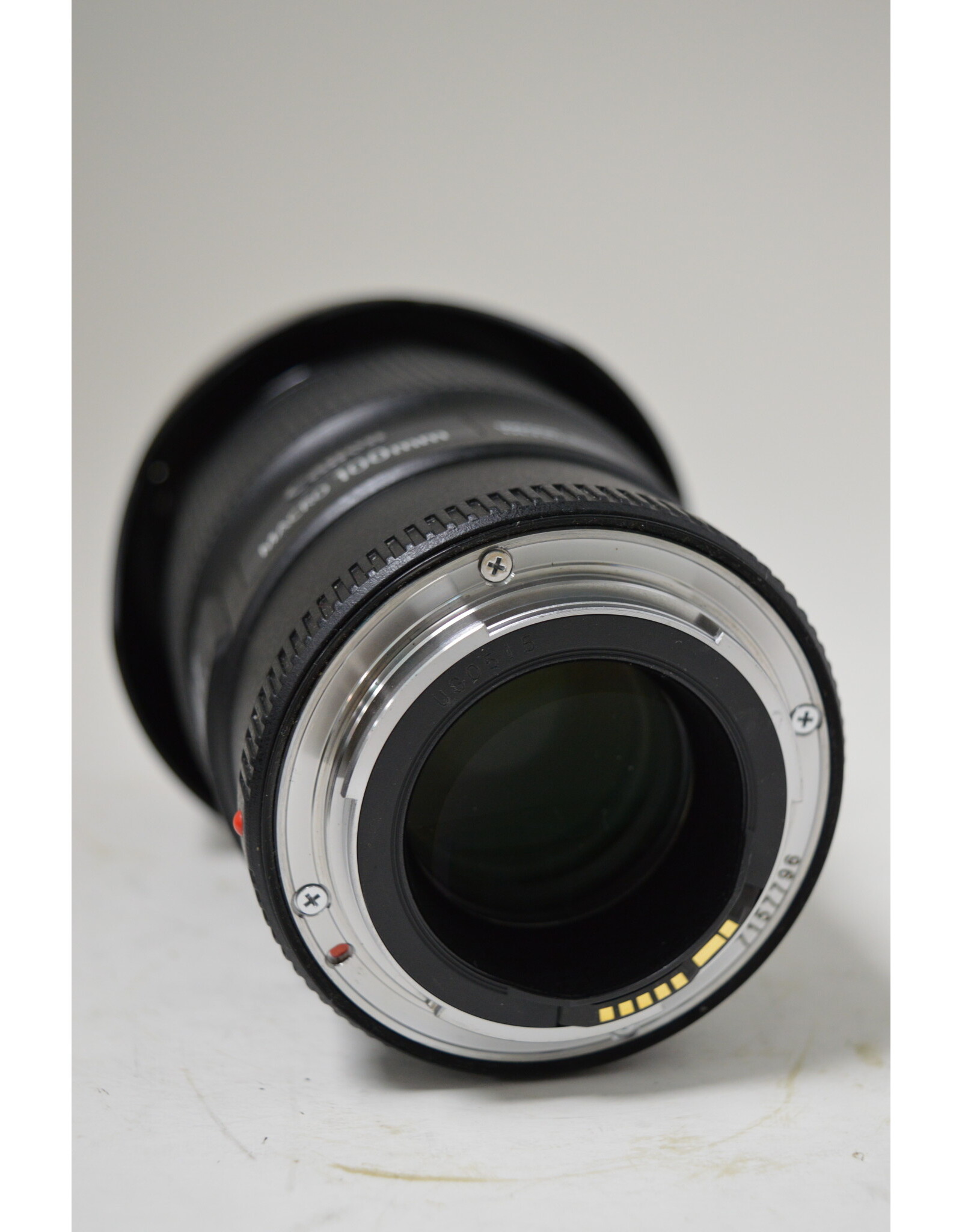 Canon Canon EF 100mm f2.8 L Macro IS USM AF Auto focus Lens with Hood (Pre-owned)