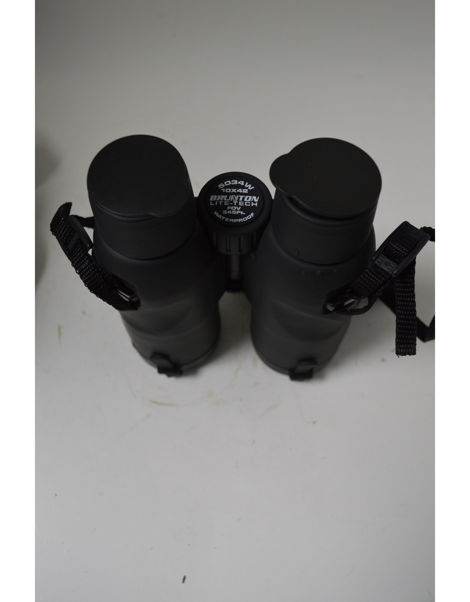 Brunton Brunton Lite-Tech 10x42 Binoculars with Case #5034W (Pre-owned)