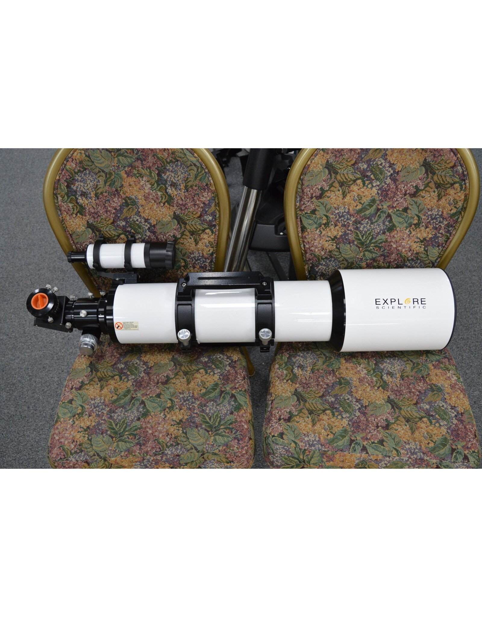 Explore Scientific Explore Scientific  PRE-OWNED 127mm  FCD-1 White APO Telescope (Pre-Owned)