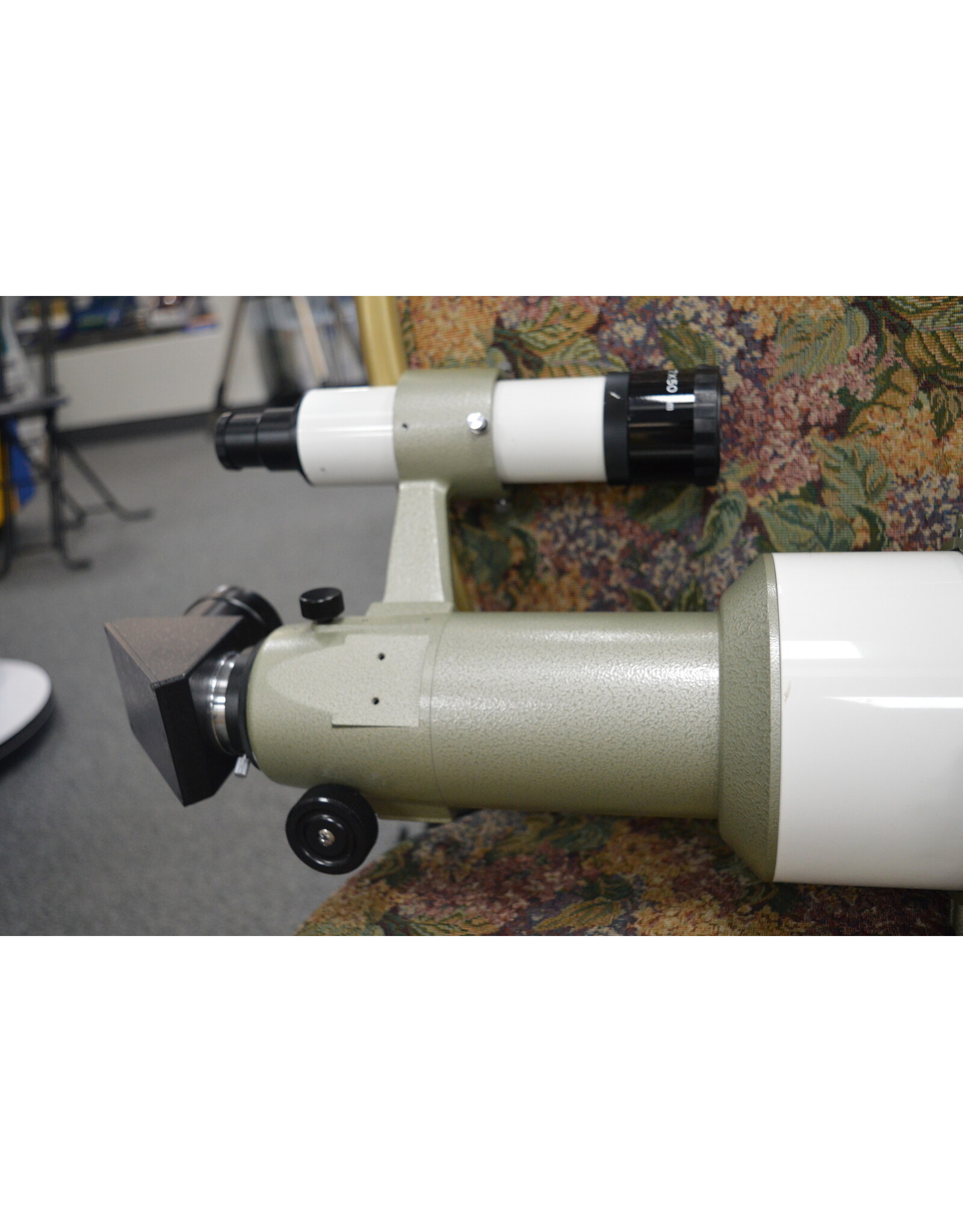 Orion/Vixen Orion/Vixen 120mm Neo-Achromat Refractor Optical Tube with Rings, 2 inch diagonal, 7x50 Finder (Pre-owned)