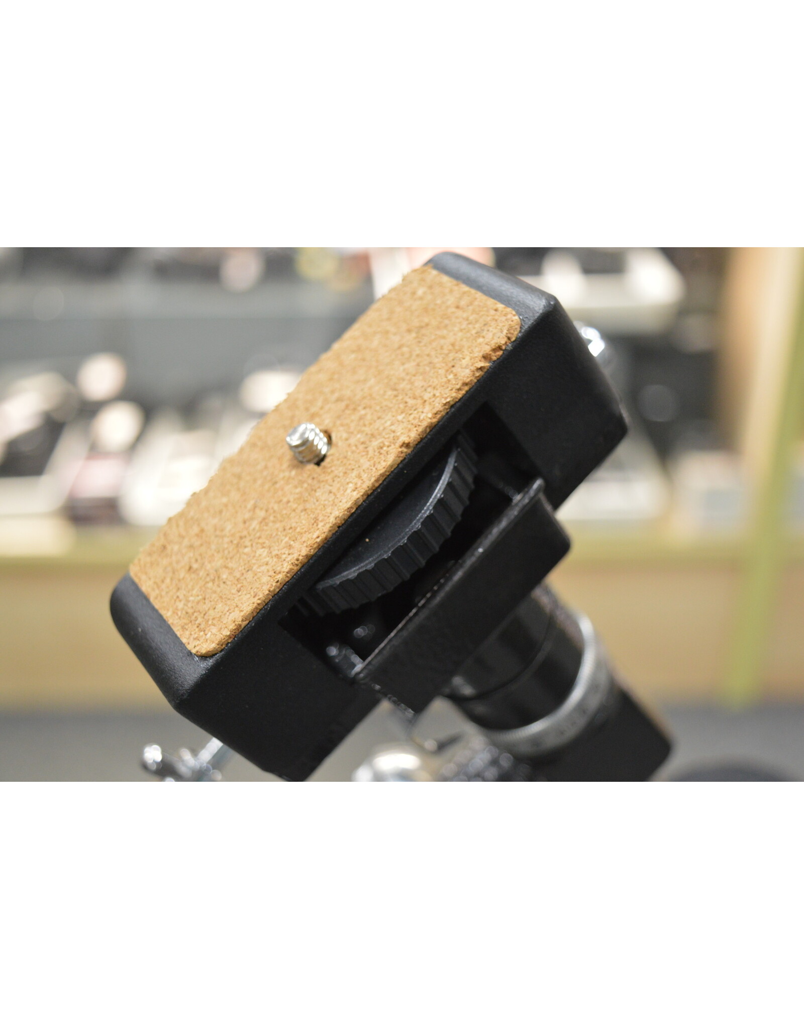 Unbranded EQ2 Equatorial Mount with 1/4-20 Camera/Scope Platform (Pre-owned)