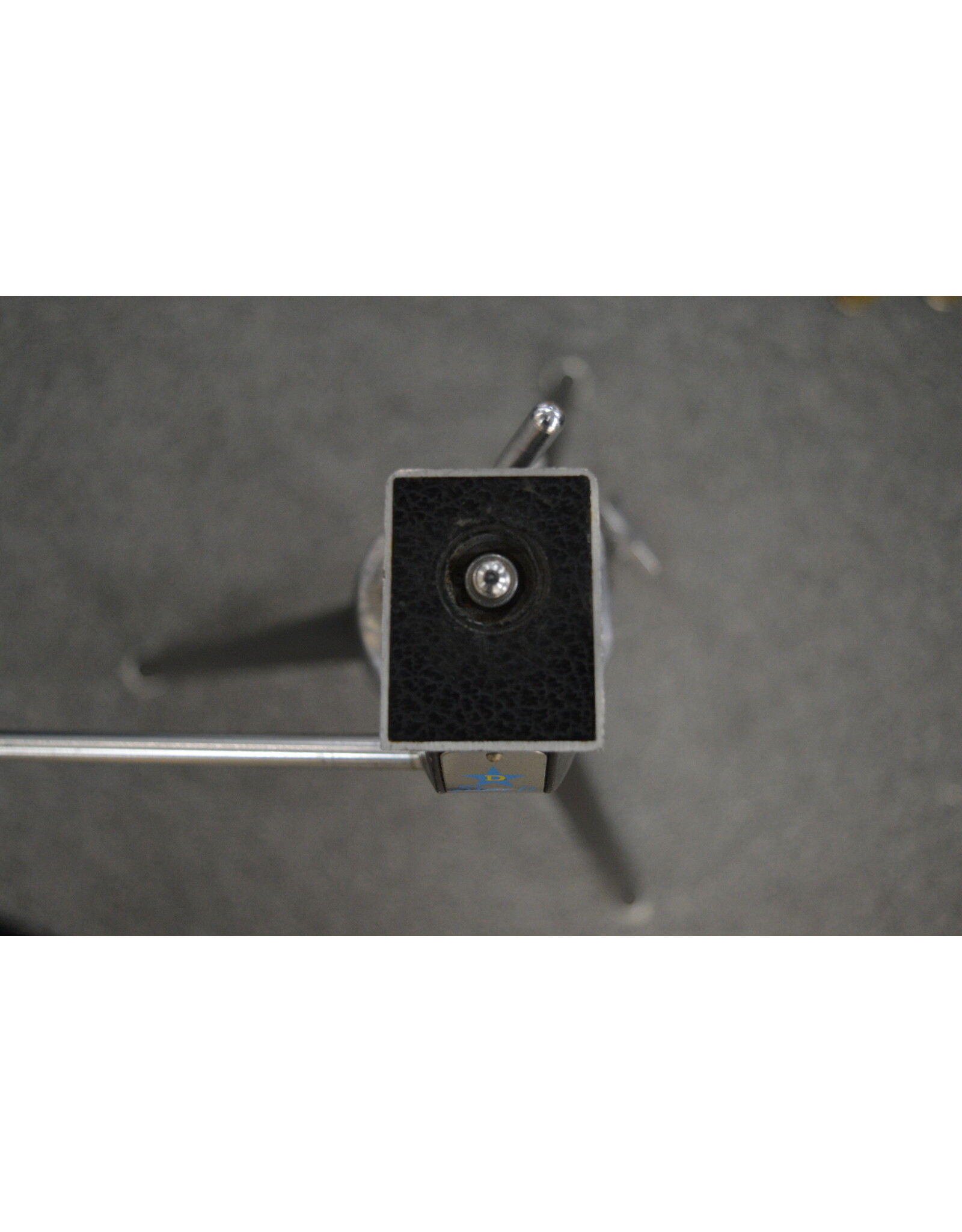 Star D by Davidson Tripod (Pre-Owned)