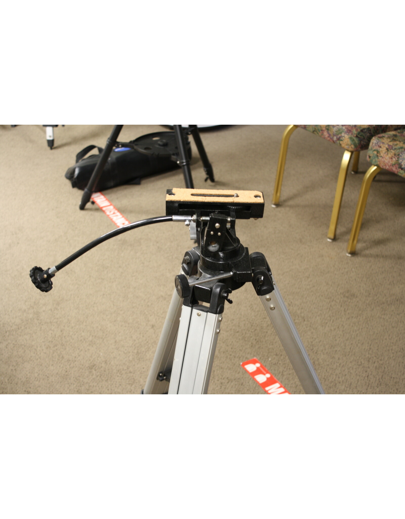 Celestron Celestron Tripod, Heavy Duty Alt-Azimuth (Pre-owned)