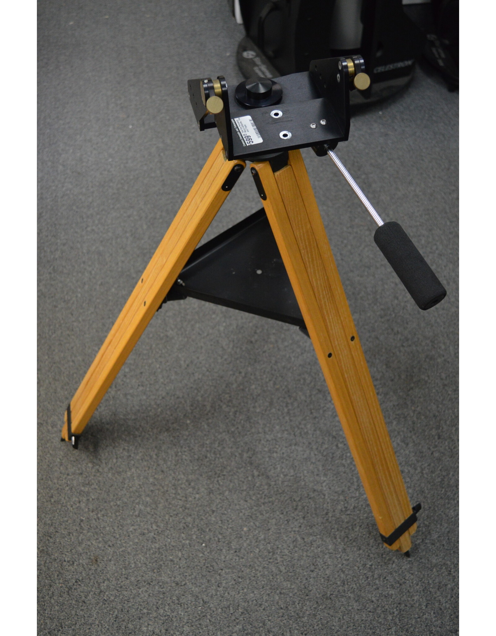 Tele Vue Tele Vue Panoramic  Mount w/Handle, Tray and Tripod  and Carry Bag (Pre-owned)
