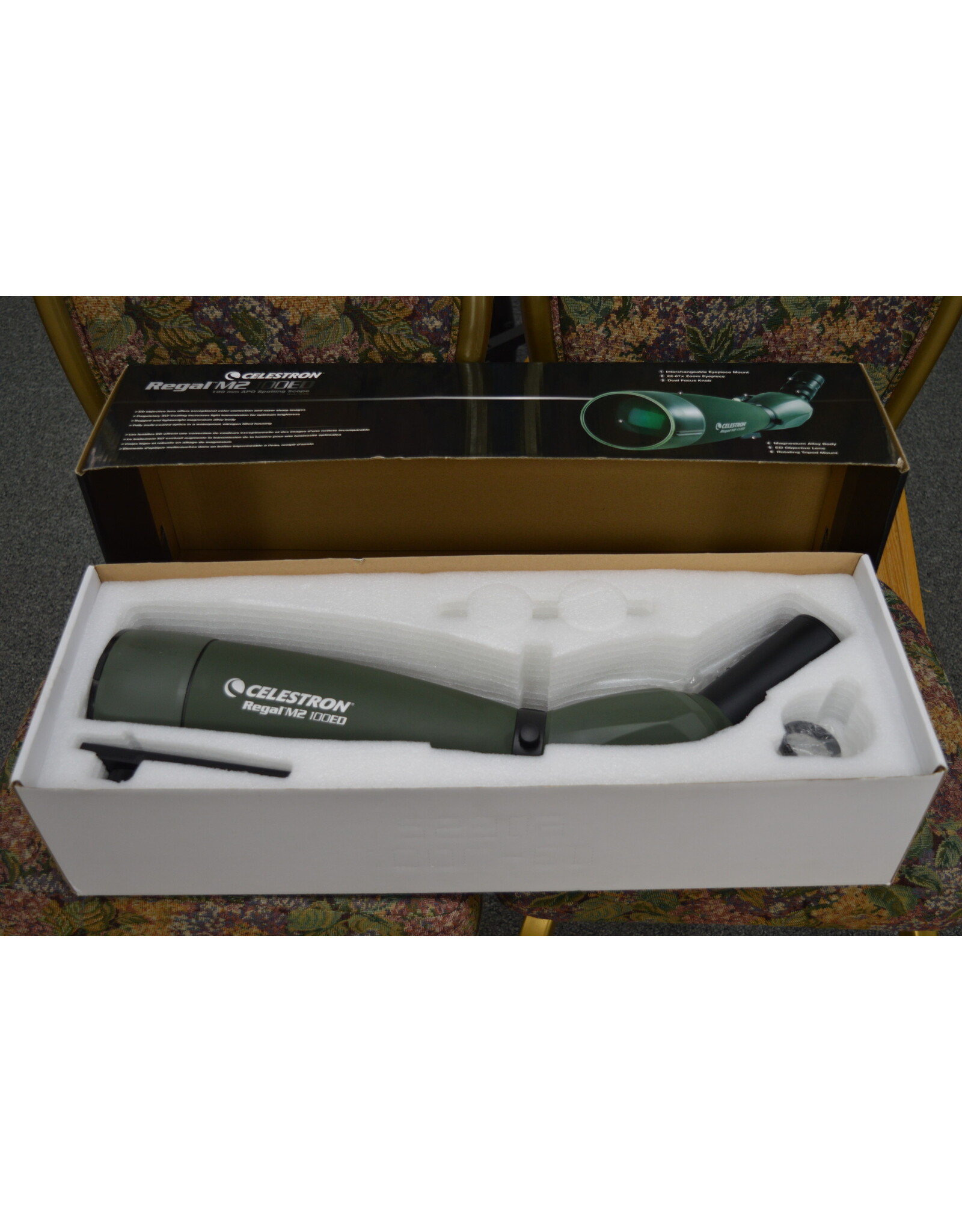 Celestron Celestron Regal M2 100ED Spotting Scope (Pre-Owned)