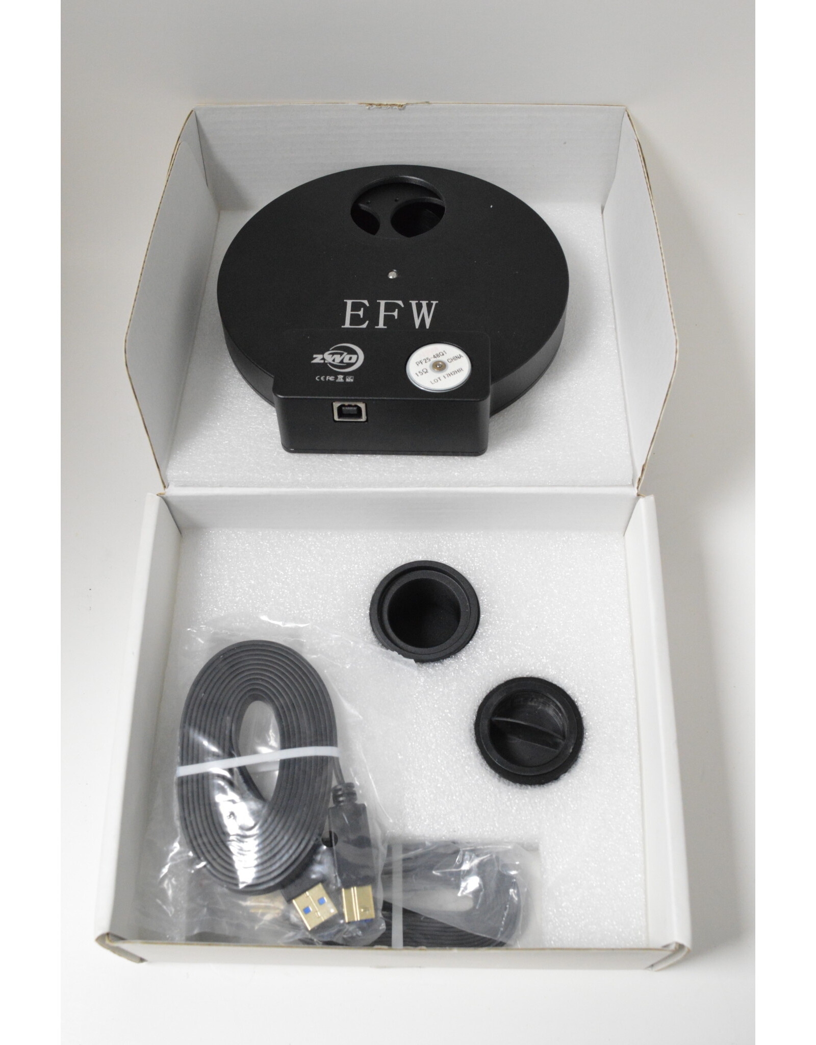 ZWO ZWO 8-Position EFW Color Filter Wheel for 1.25" or 31mm Filters  (Pre-owned)