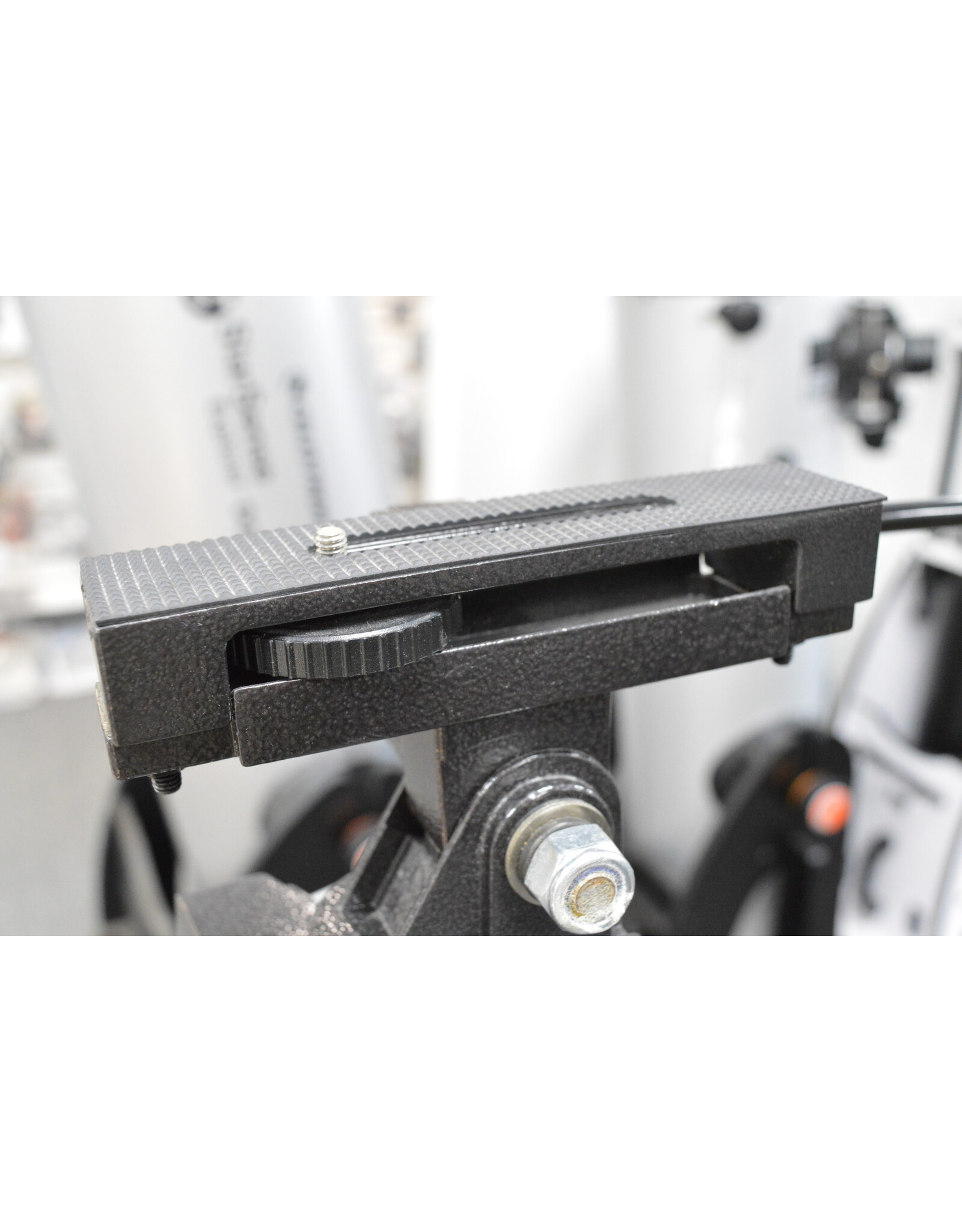 Celestron Celestron Tripod Heavy Duty Alt-Azimuth (Pre-owned)