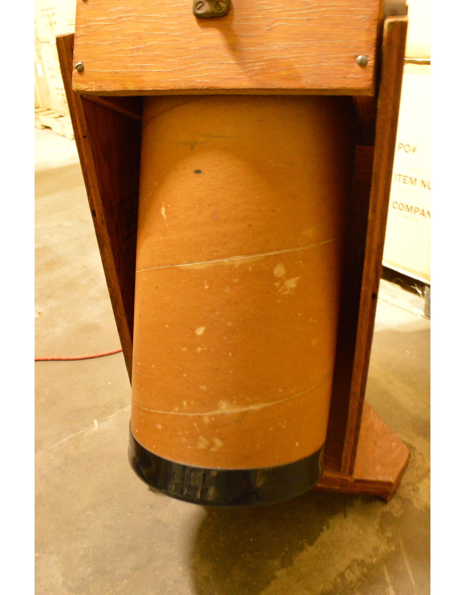 Homemade 8 Inch Dobsonian with Moonlight Focuser (Pre-owned)