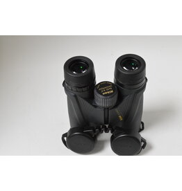 Nikon Monarch Binocular - 8x42 Waterproof 6.3 degree w/ Neckstrap & Blk Storage Case