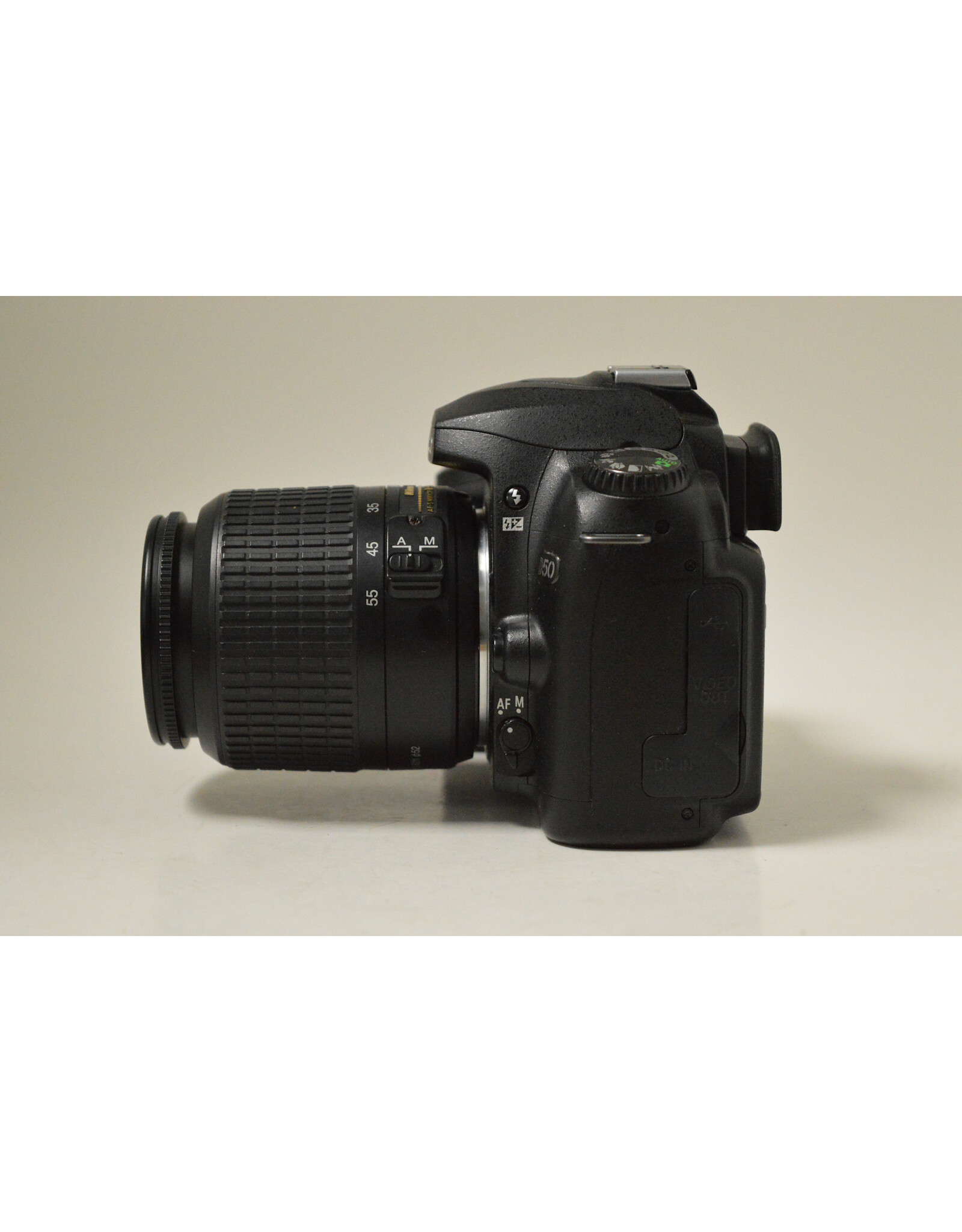 Nikon Nikon D50 with 18-55mm Lens (Pre-owned)