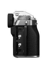 FUJIFILM X-T5 Mirrorless Camera with 16-80mm Lens and Accessories Kit (Silver)