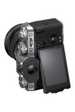 FUJIFILM X-T5 Mirrorless Camera with 16-80mm Lens and Accessories Kit (Silver)