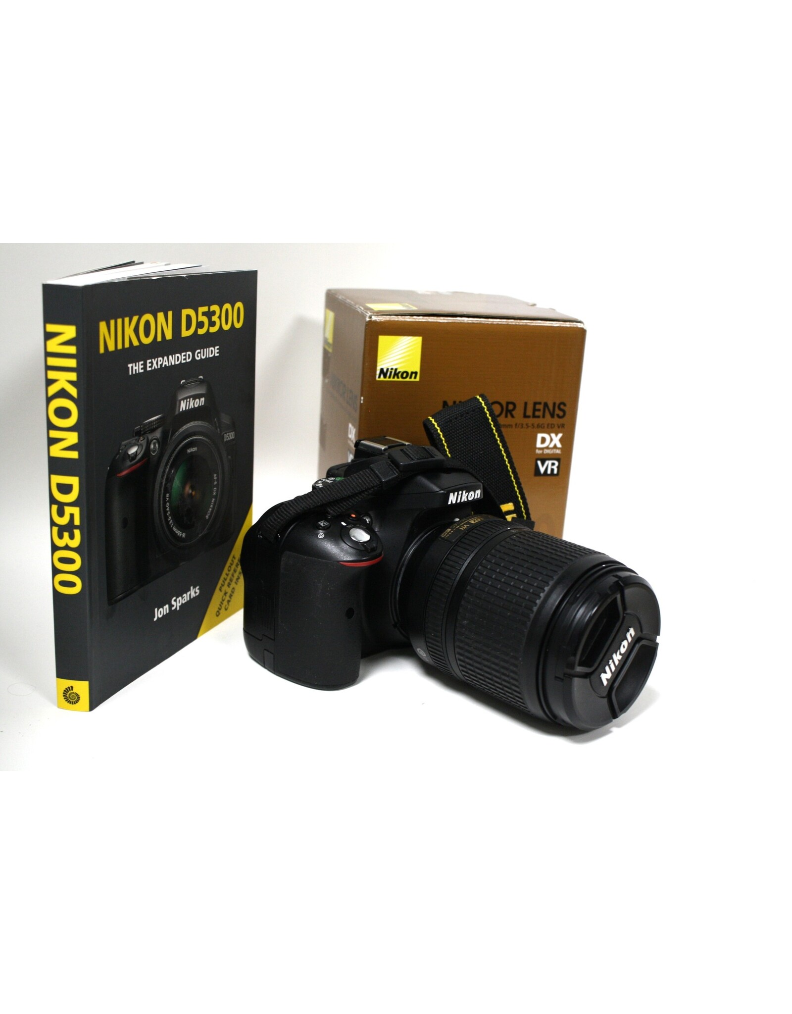 Nikon D5300 with AF-S 18-140mm VR Black (Pre-owned)