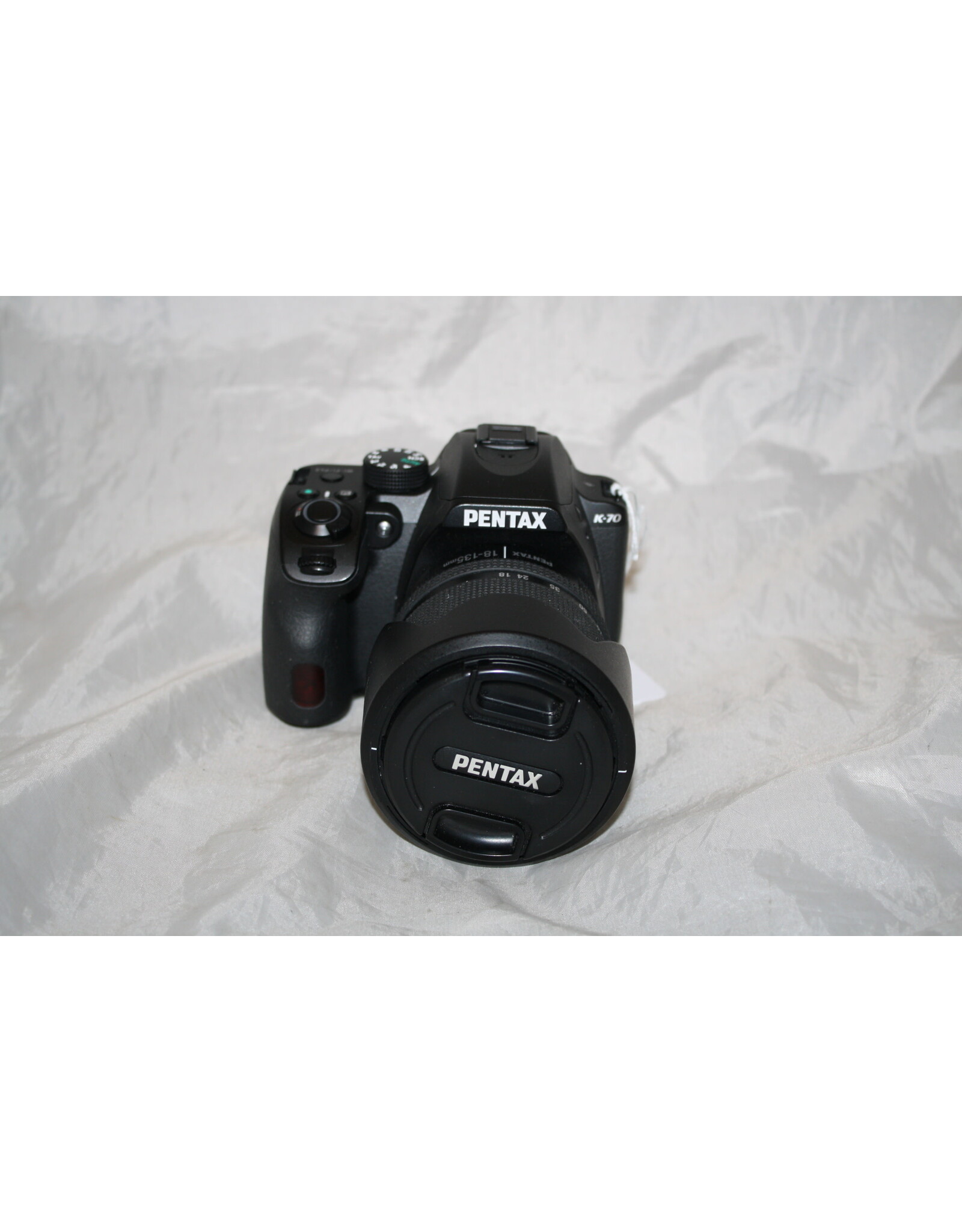 PENTAX K-70 24.2MP Digital SLR Camera Black with 18-135mm Lens(Pre-Owned)