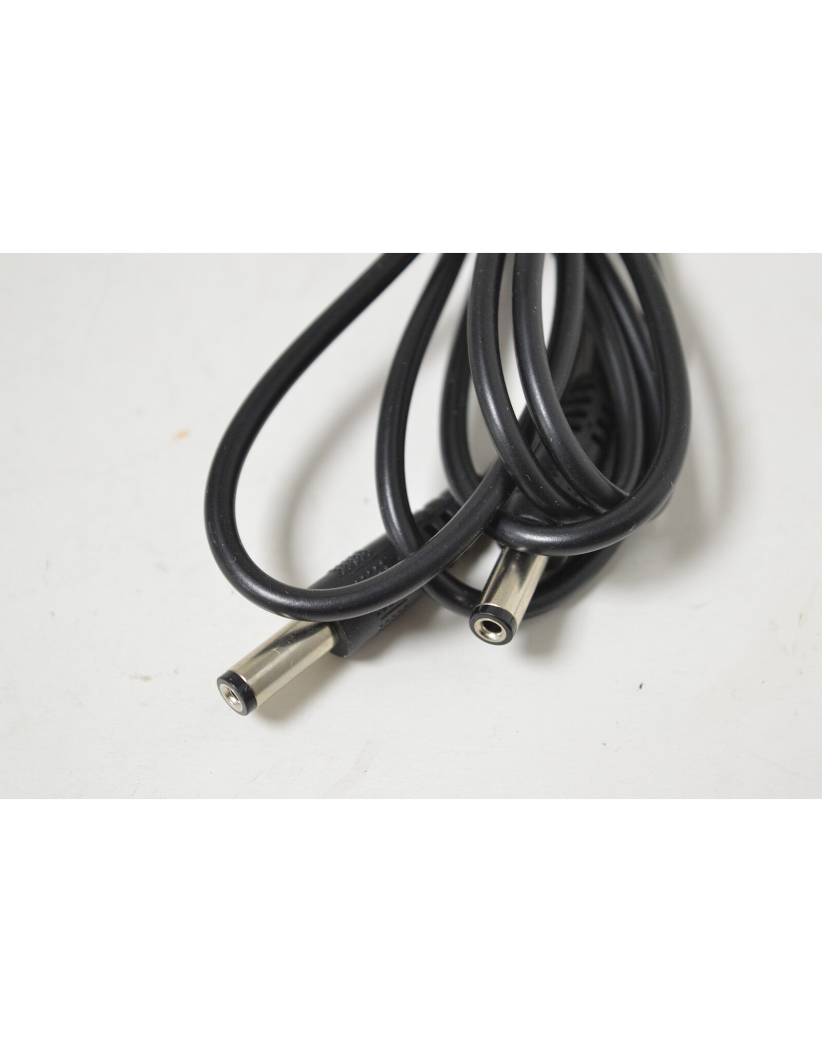 Pegasus Astro Arcturus Products 2.1m- 2.1m power cable 2 meters long