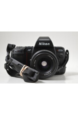 Nikon Nikon N8008s 35mm SLR Camera  with AF Nikkor 35-70mm f3.3-4.5 Lens