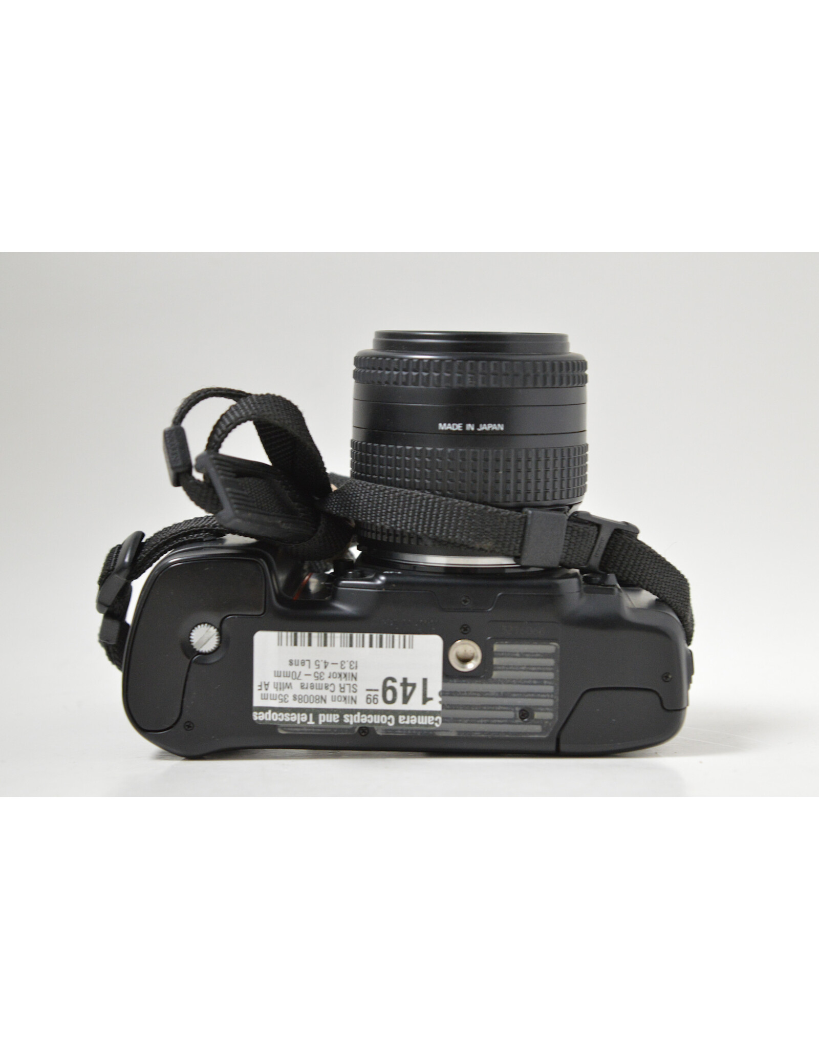 Nikon Nikon N8008s 35mm SLR Camera  with AF Nikkor 35-70mm f3.3-4.5 Lens
