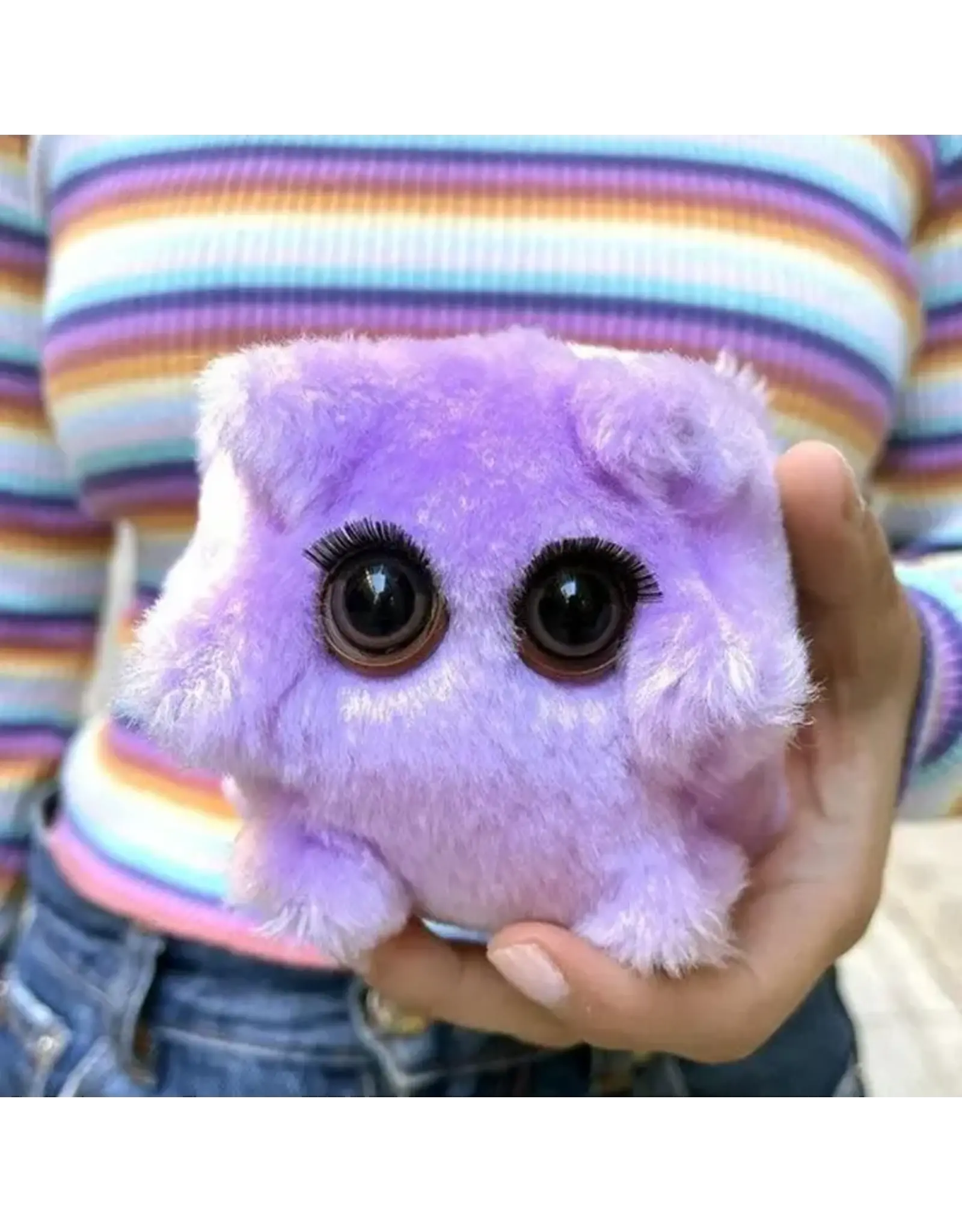 Giant Microbes Giant Microbes Kissing Disease Plush