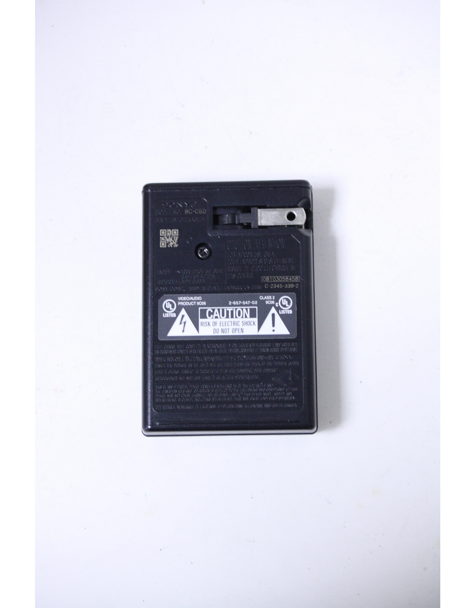 Sony 148035223 BATTERY CHARGER (BC-CSD) with Battery