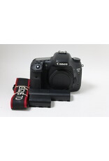 Canon Canon EOS 7D 18.0MP Digital SLR Camera Black Body