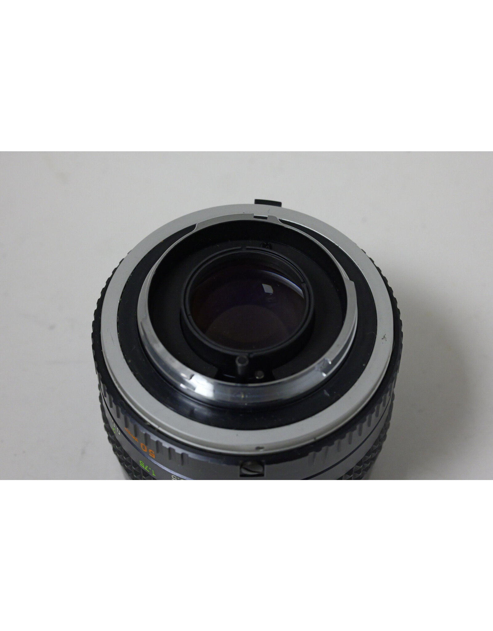 Minolta Minolta SRT 200 w/ Rokkor-X 50mm f1.7 & Tessar Auto 135mm f2.8 (Pre-owned)