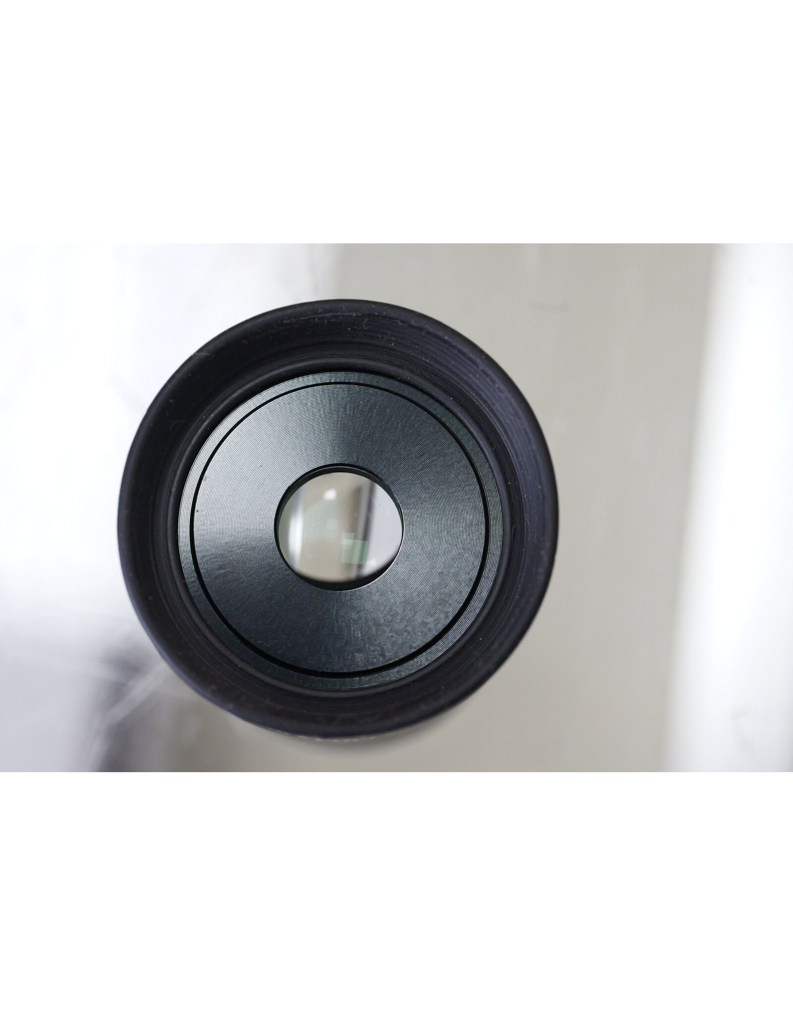 Meade Meade ETX90 Premier Edition Optical Tube with 3 eyepieces, and waterproof Apache Case (Pre-owned)