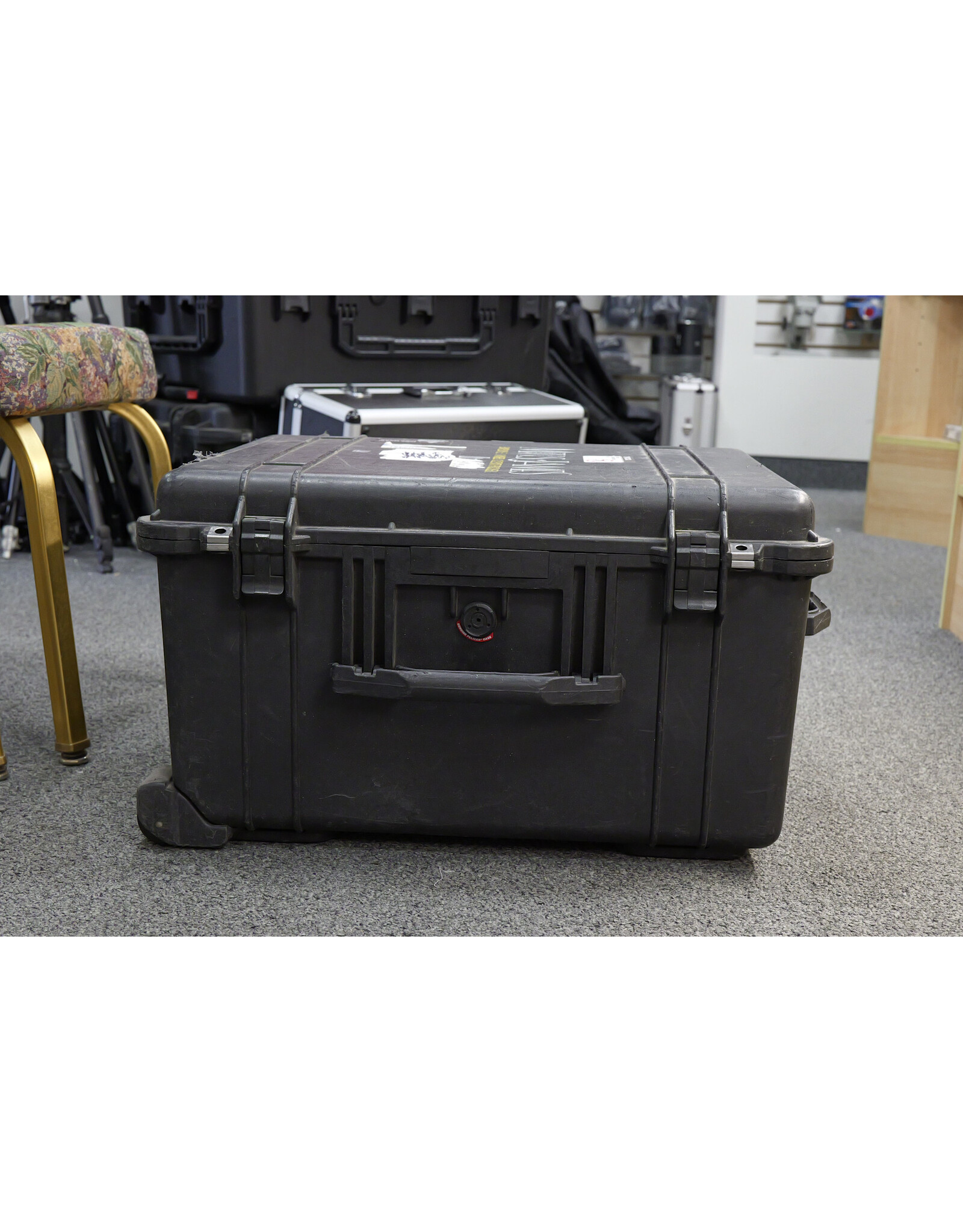 Pelican Pelican #1620 Case with Wheels (Pre-owned)