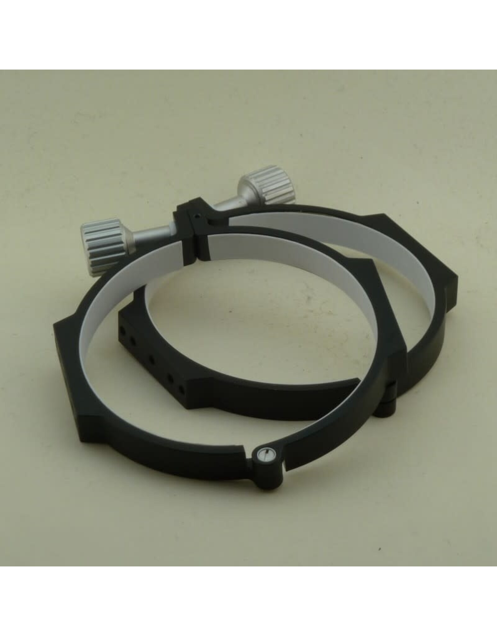 Antares Optical Telescope Tube Rings (Set of 2) for 152mm Tube Black (Knob Type) - CR6