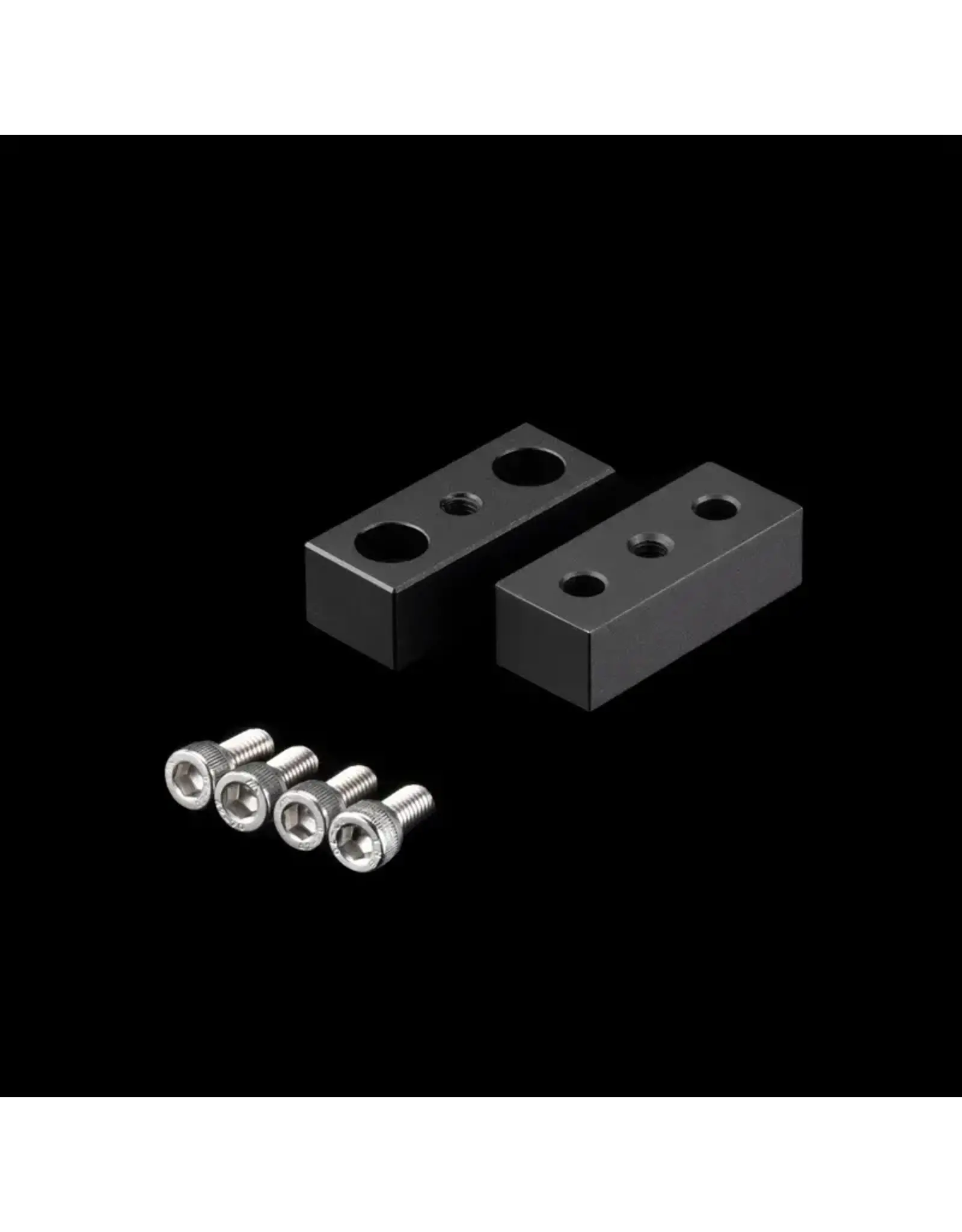 William Optics William Optics Pair of Raiser Blocks for 81