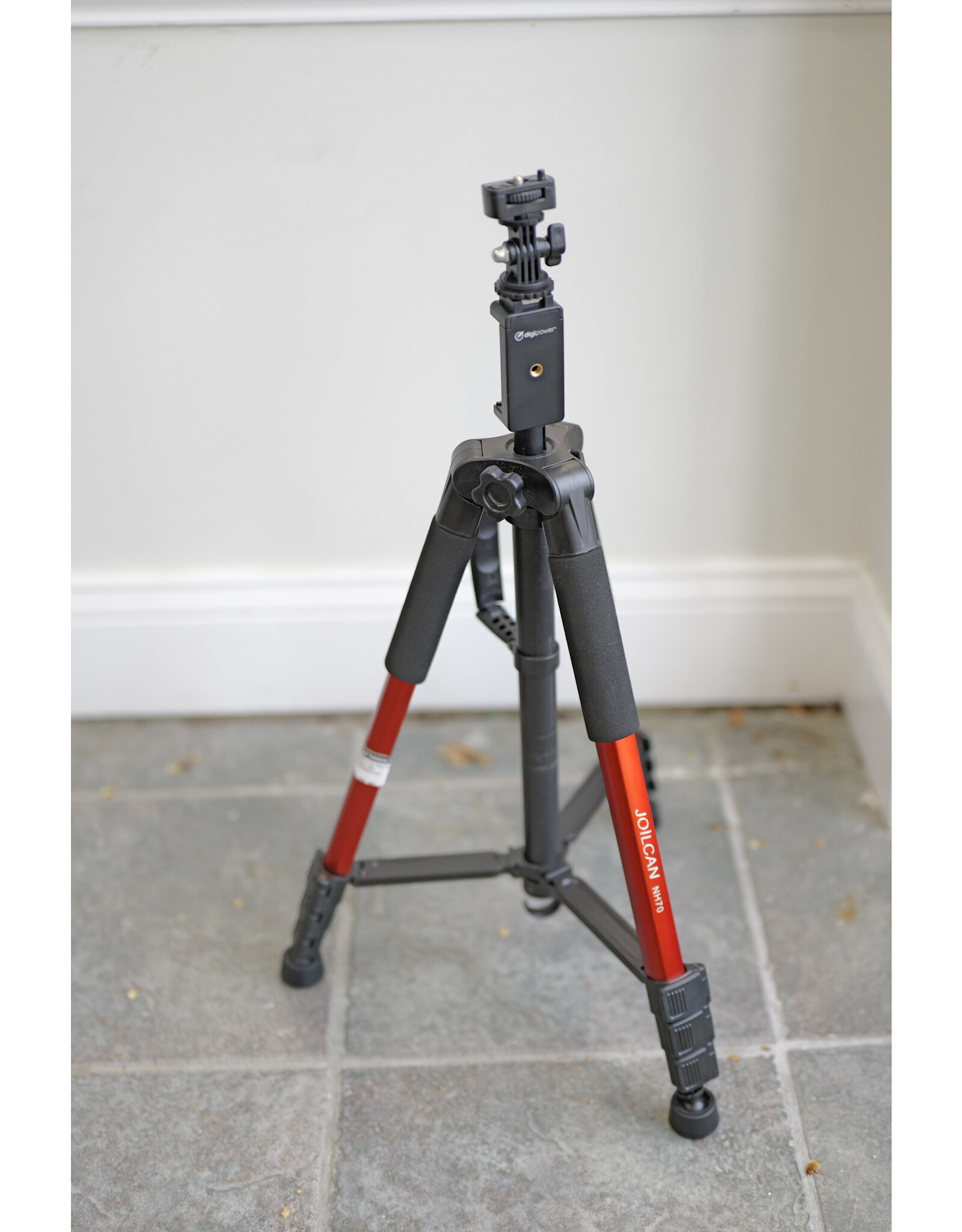 Joilcan Joilcan NH70 Full Size Cell Phone Tripod with accessory Attachment