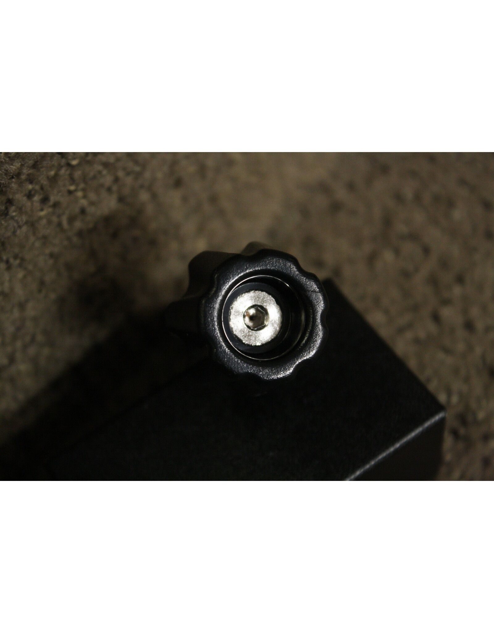 Sky-Watcher Sky-watcher Lat Adjustment Screw (101mm) for EQ6-R