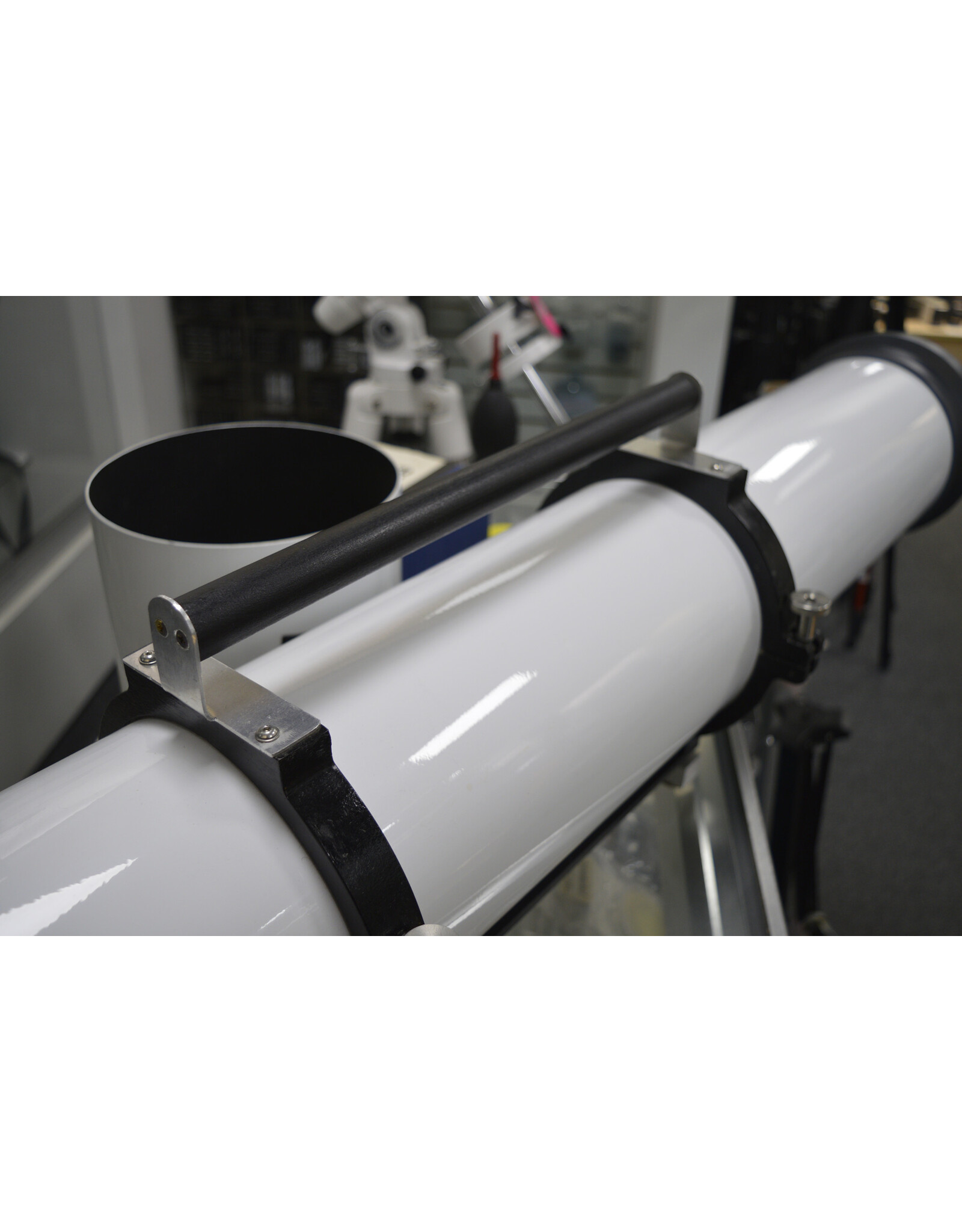 Meade Meade 152mm ED Apochromatic f9 Refractor with JMI Motofocus and Cradle Rings/Dovetail