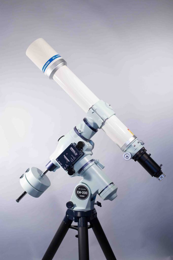 Takahashi FC-100DZ - 100 mm f/8 Fluorite Doublet Refractor
