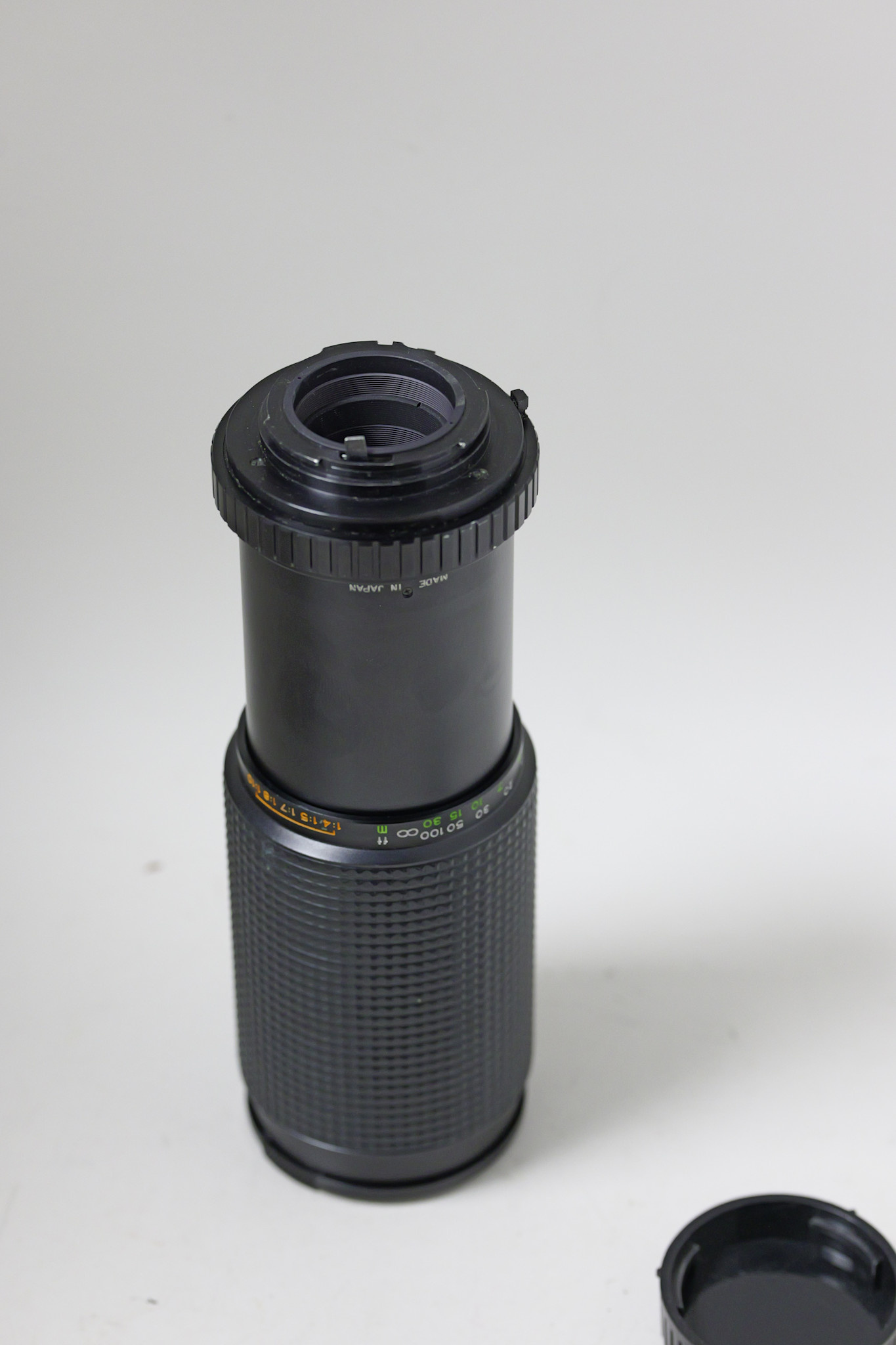 Sakar 75-300mm f5.6 for Minolta MD Mount - Camera Concepts