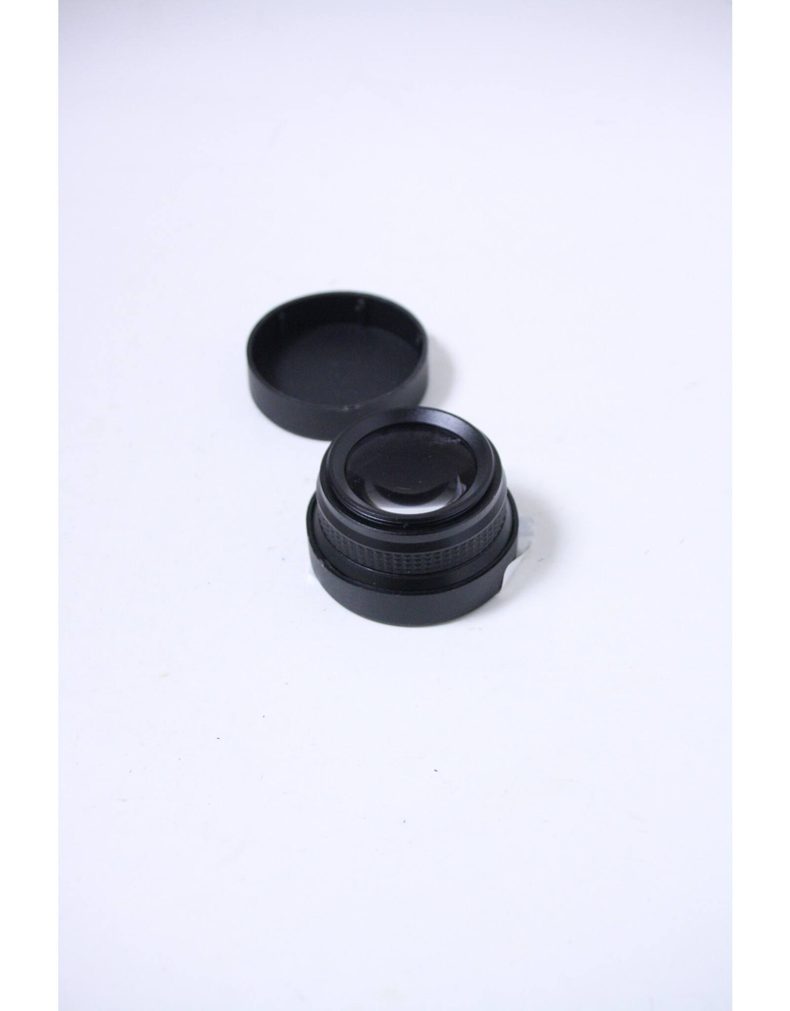 Sony Aux Wide Conversion Lens 0.7x (37mm  Thread size)