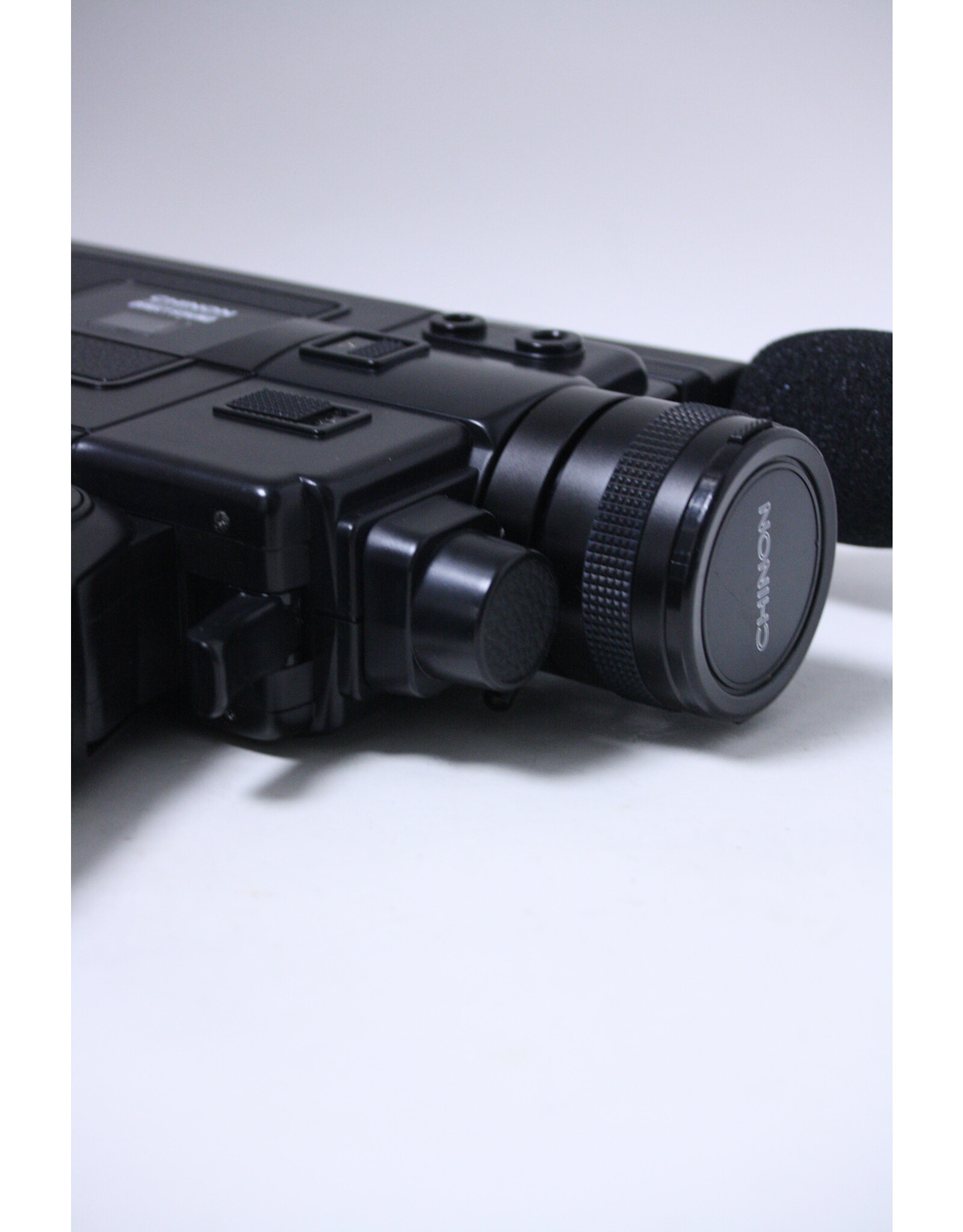 Chinon Chinon 30R XL DIRECT SOUND Super 8 Cine Movie 3:1 Power Zoom Film Camera In Box