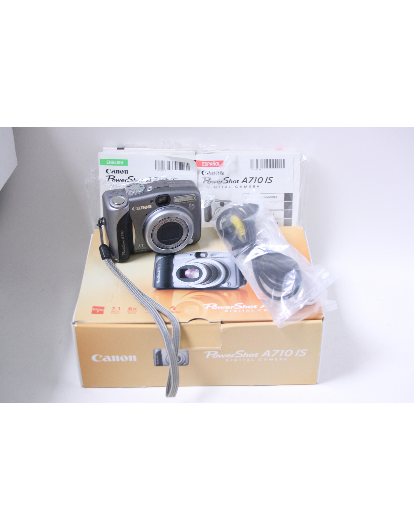✨Canon A710 IS✨ 動作確認済み・付属品完備 Vtg Canon PowerShot A710 IS 7.1MP Digital Camera - Metallic