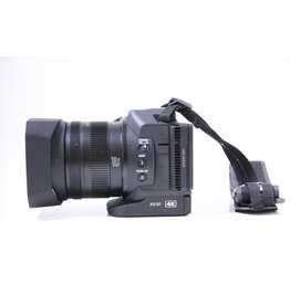 Canon Canon XC10 4K Ultra HD Professional Camcorder with fixed 24-240mm 2.8-5.6 Lens (Pre-owned)