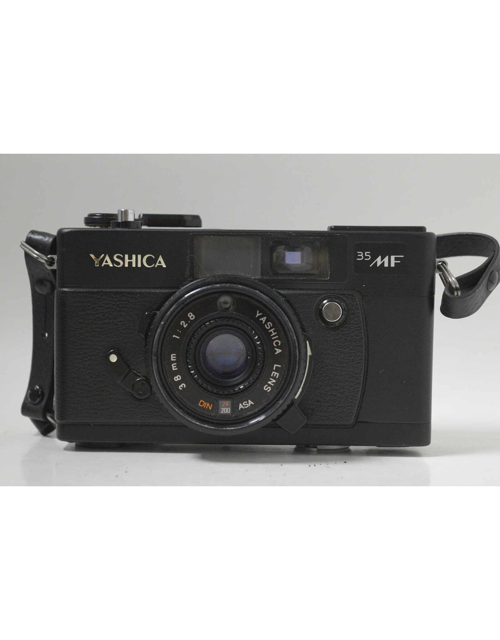 Yashica YASHICA Model 35MF 35mm CAMERA 38MM 1:2.8 Lens with Case & Instr Book (Pre-owned)