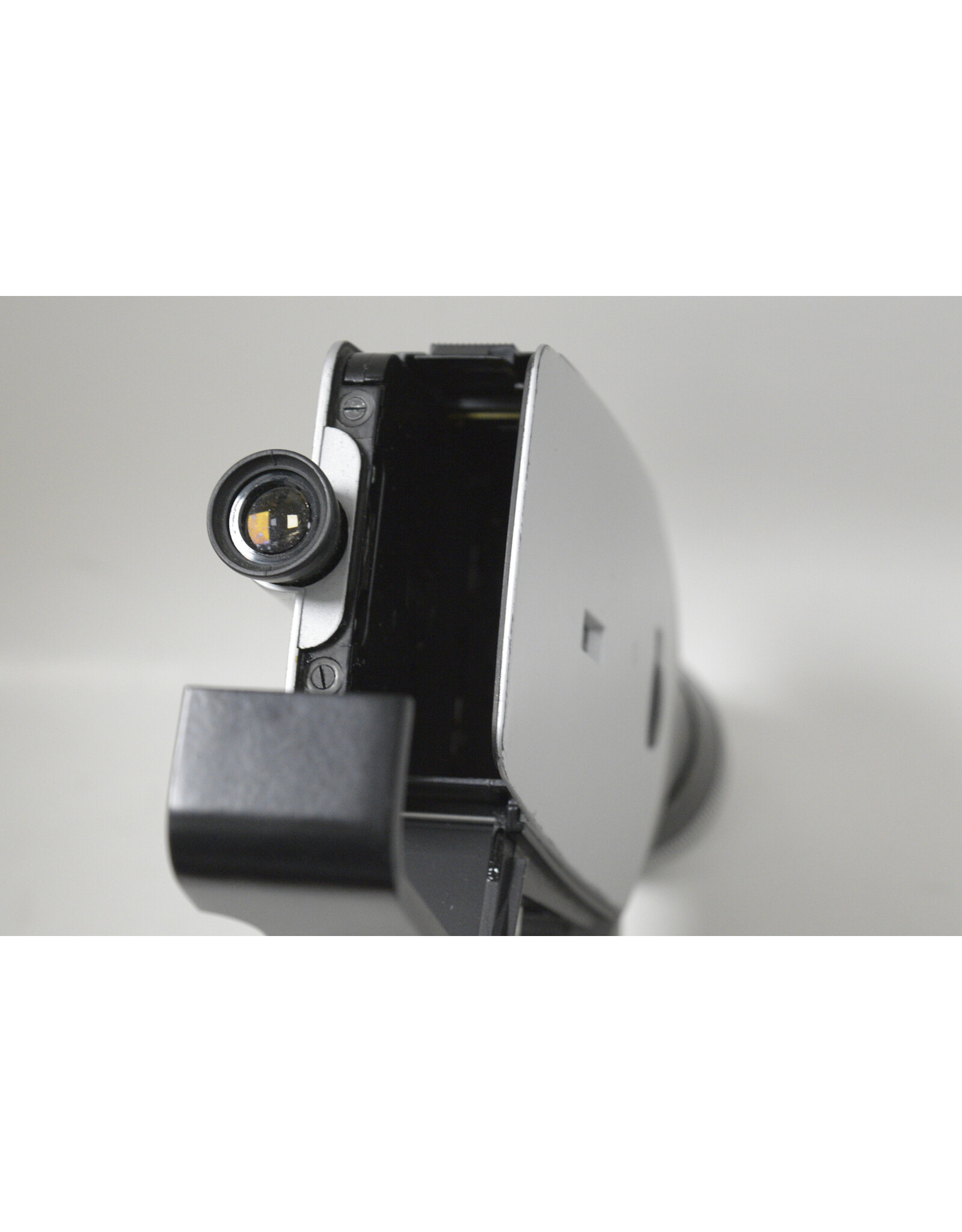 Bauer Bauer C5 XL Macro Super 8 Cine Camera with Case (Pre-owned)