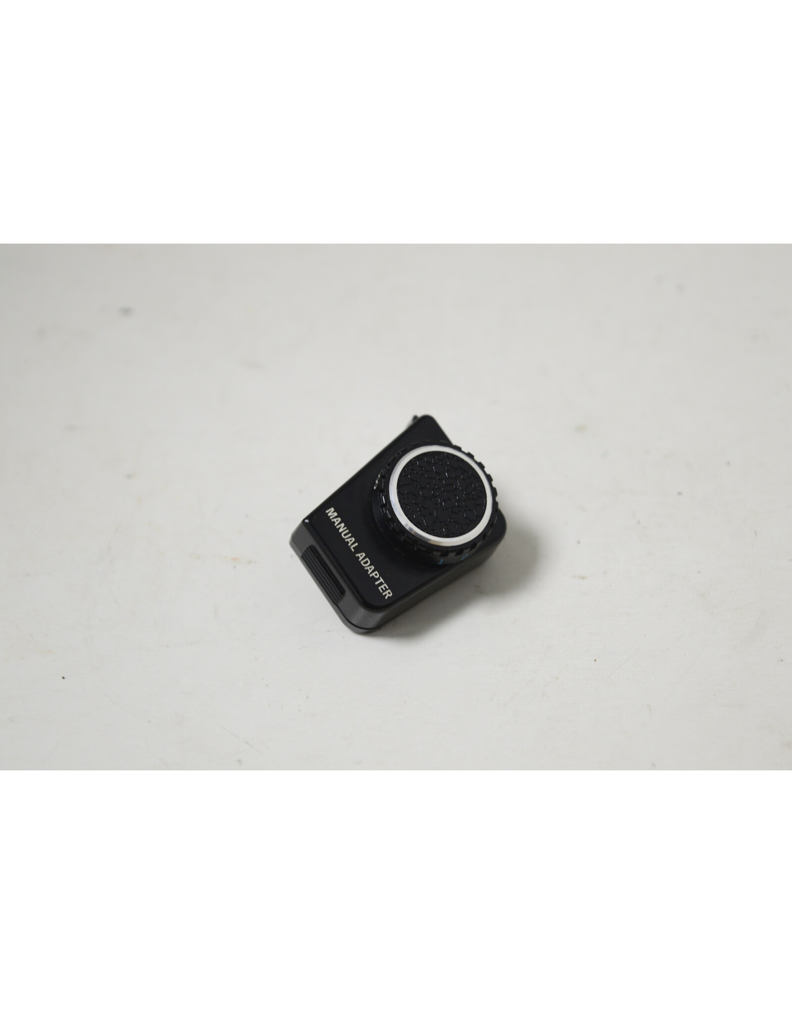 Olympus Manual Adapter (OM10)  (Pre-Owned)