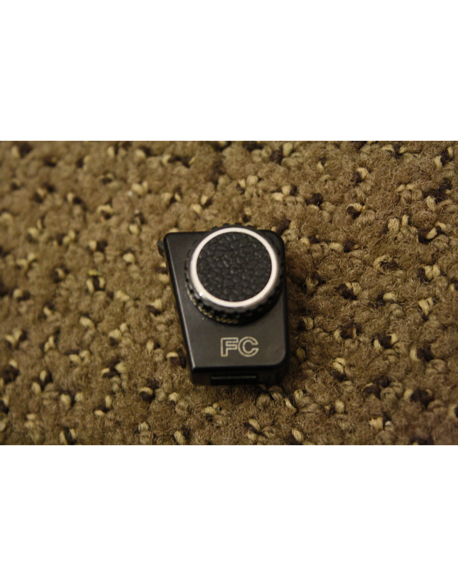 Olympus Manual Adapter (OM10)  (Pre-Owned)