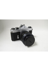 Honeywell Pentax Spotmatic 35mm Film Camera with 35mm 2.8 Lens - METER NOT WORKING (Pre-Owned) -